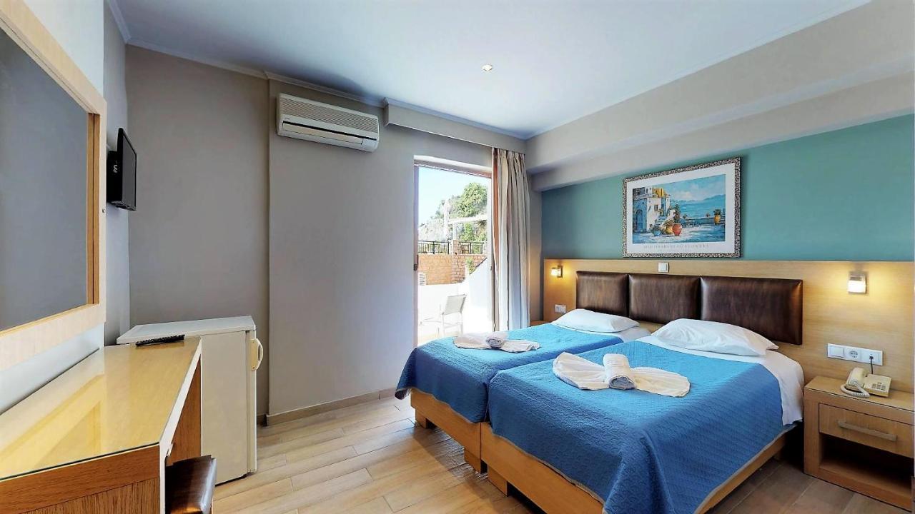 hotel Angela Parga Buitenkant foto